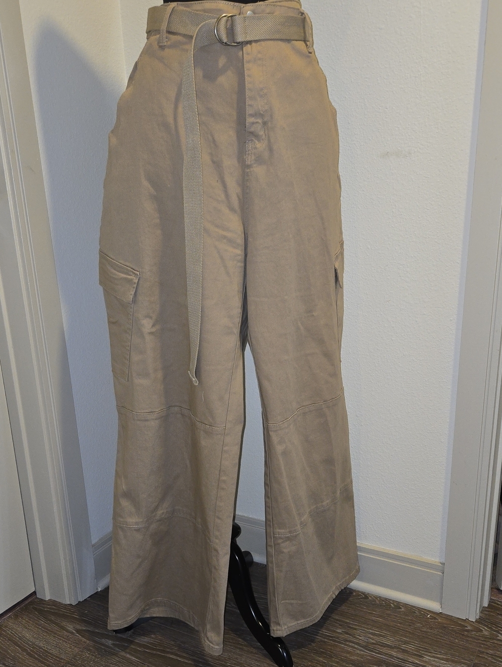 American Bazi Wide-Leg Cargo Pants in Tan with Web Belt